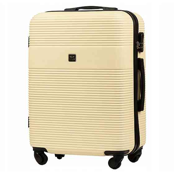 Валіза пластикова WINGS 5398 мала 55 см молочно-біла Київ