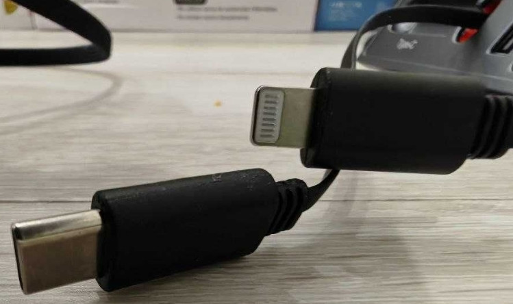 USB-хаб DEVMO для Tesla Model3 / Model Y 2021 2023 года быстрая зарядка. Харьков - изображение 3