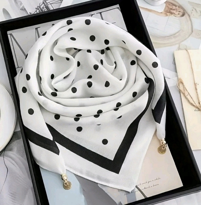 Шарф жіночий з магнітною застібкою Біло-чорний Сміла - фото 6