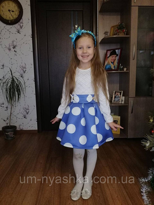 Детское нарядное платье на рост 128 