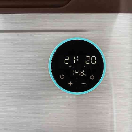 Холодильник-компрессорный Weekender WH48 Киев