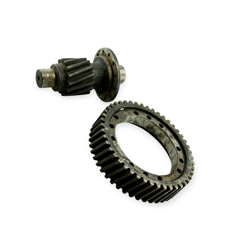 Главная ЗИЛ заднего моста 2-х ступ. Z=46/14 цилиндрическая пара Мукачево - изображение 1