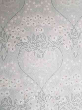 Шпалери флізелінові еко Rasch Sophia 0.53х10 рослинний принт квіти листя маленькі польові білі на сірому Київ