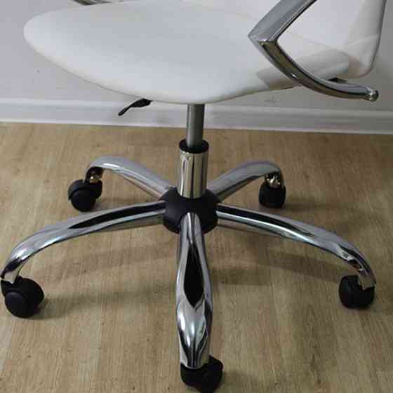 Стул на колесах Люкс (Цвета в ассортименте) Киев