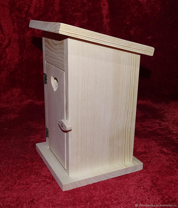 Держатель для туалетной бумаги 