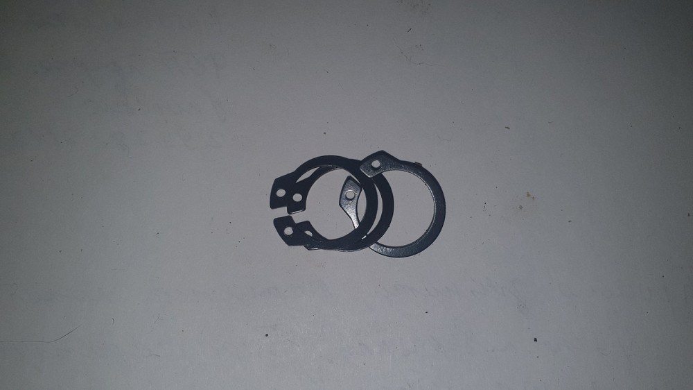 Кольцо стопорное наружное Z16. СССР. Харьков - изображение 1