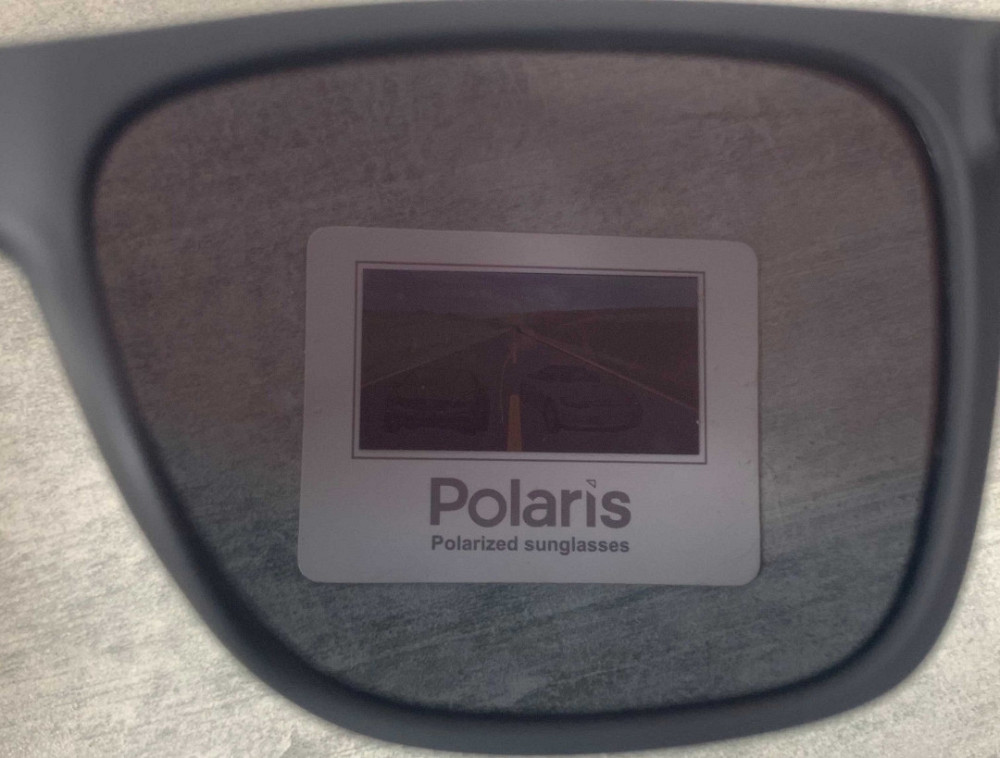 Солнцезащитные очки полароид LACOSTE P900 модель Wayfarer. Киев - изображение 1