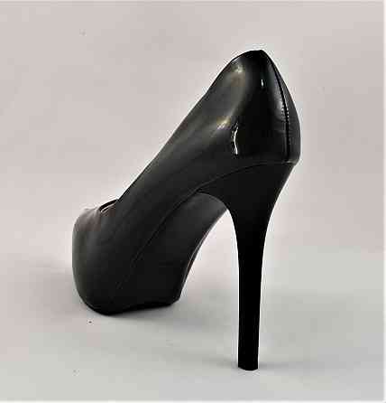 Жіночі Чорні Туфлі на Каблуку Шпильке Лакові Модельні (розміри: 36,38,40) — 16-1 Дніпро