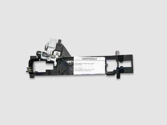 Mercedes-Benz  A2207600434 Рама передньої правої ручки дверей S-Class W220 Одеса