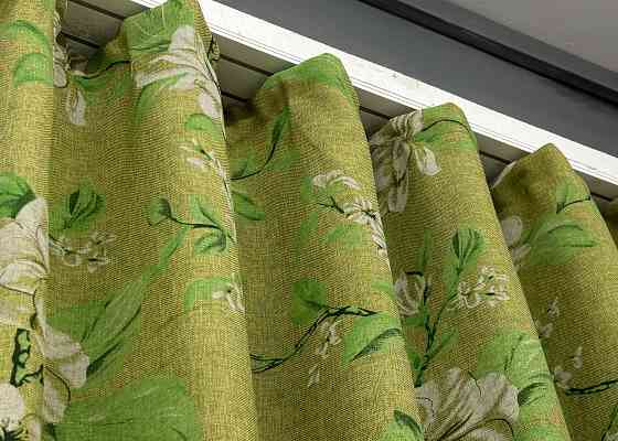 Комплект готових штор VR-Textil Льон з квітковим принтом "Прованс" № 1726ш Оливковий 100х270 см 2 шт (31-902) Київ