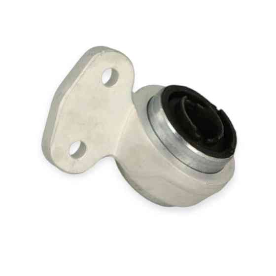 Сайлентблок переднего BMW 3 (E46) задний правый R рычага Мукачево