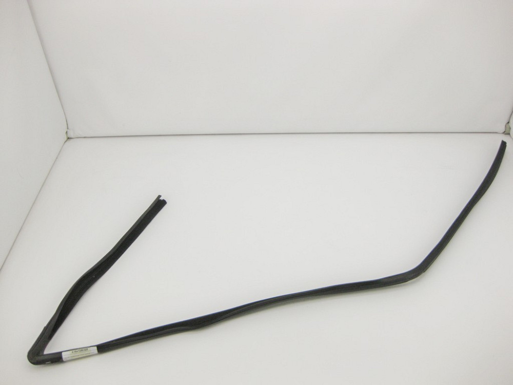 Mercedes-Benz  A1647250325 Ущільнювач опускного скла передніх лівих дверей ML W164 GL X164 Одеса - фото 3