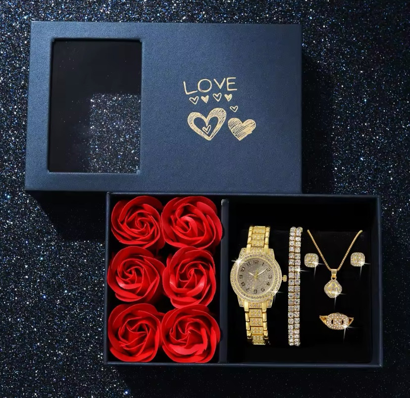Подарочный набор для девушек наручные часы кольцо браслет ожерелье серьги в подарочной коробки золотой Киев - изображение 2