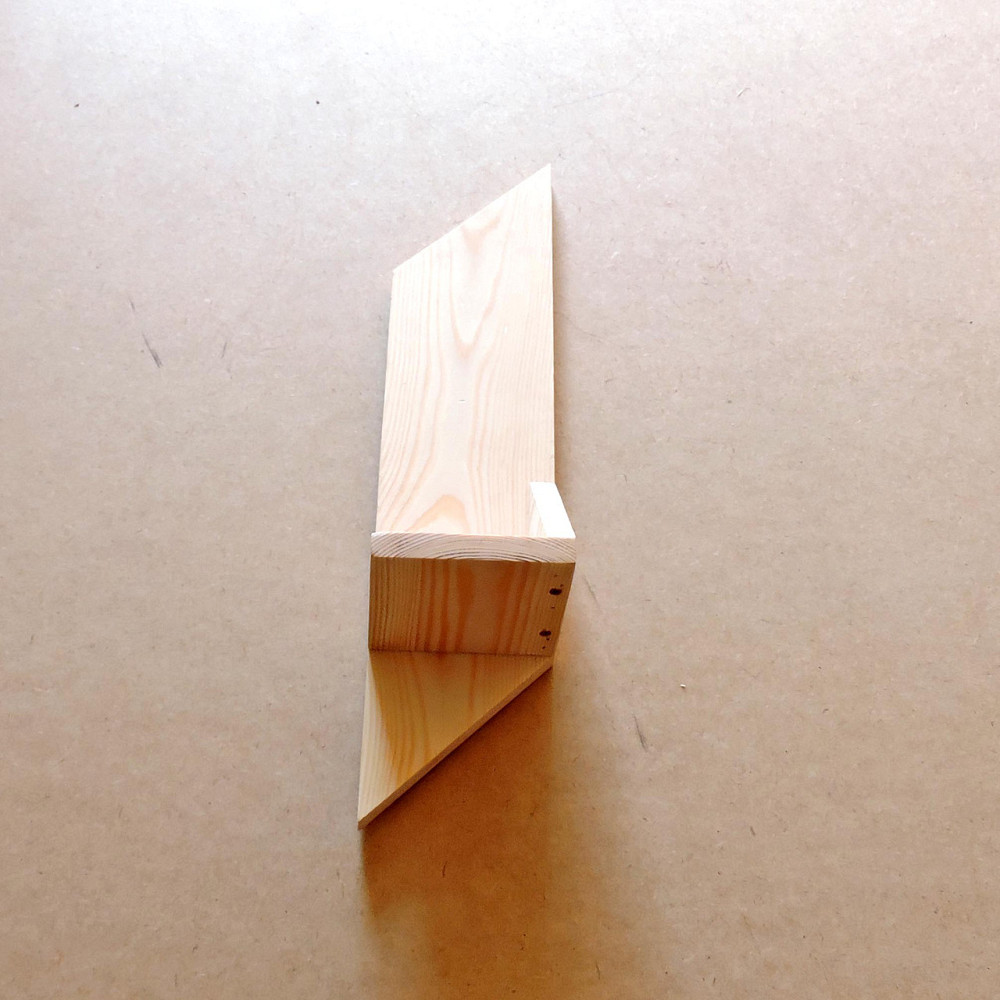 Настенная полка 