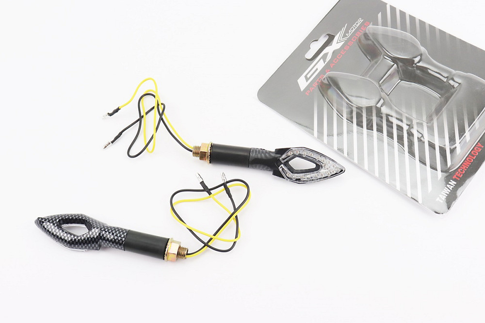 Поворот діодний LED СТРЕЛА з отвором КАРБОН, 2шт Київ - фото 1