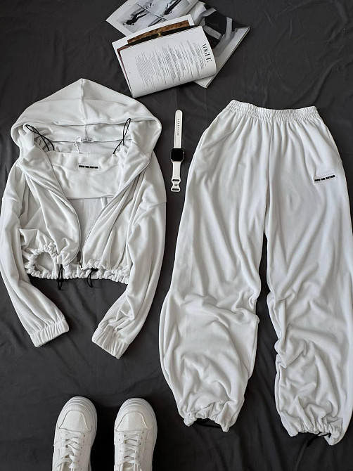 Женский повседневный стильный костюм тройка велюр Белый Одесса - изображение 5