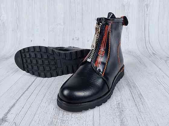 Детские демисезонные черные ботинки для девочек с оранжевыми вставками 28,29 Николаев