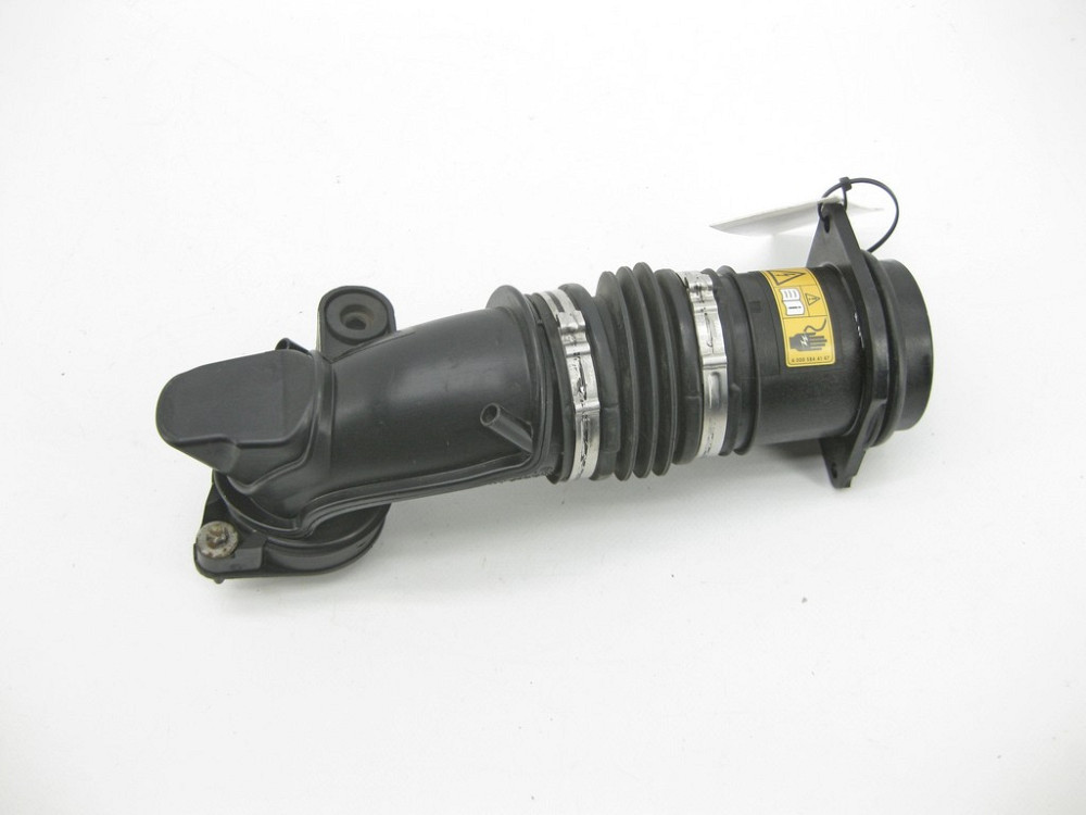 Mercedes-Benz  A2760902137 Патрубок на повітряному фільтрі зліва C-Class W205 GLC X253 E-class W213 E-class Coupe C238 E-class W212 SLK/SLC R172 Одеса - фото 1