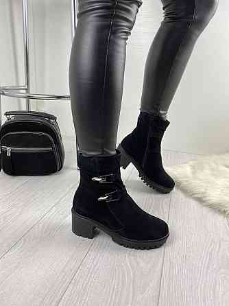 Жіночі черевики ARLETT чорні натуральна замша зима висота черевика 14 см (Б321) Коломыя