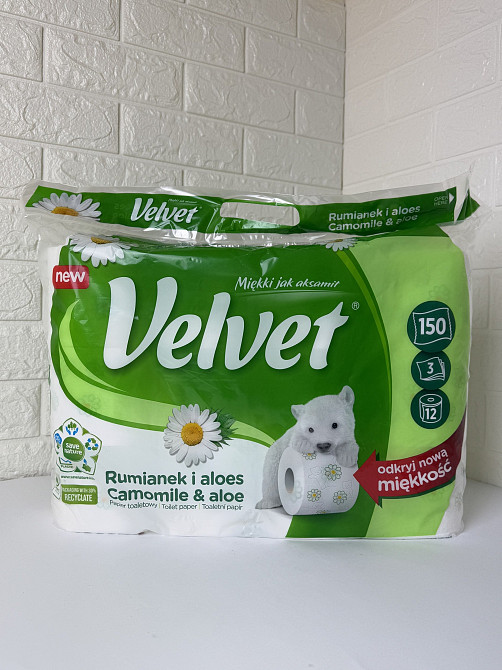 Velvet туалетний папір Camomile 12 рулонів 3 шари 150 відривів Гостомель - фото 1