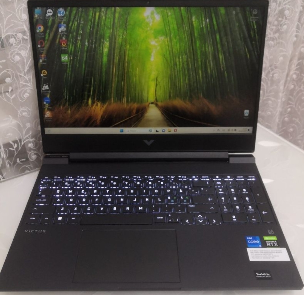 Ноутбук: HP Victus / 144Hz./ i5- 22450H / RTX 3050/ RAM16GB/ SSD 512Gb. Киев - изображение 1
