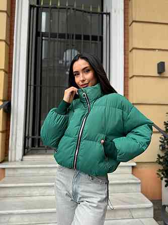 Коротка демісезонна куртка на блискавці, зелена, 48-50 Лубни