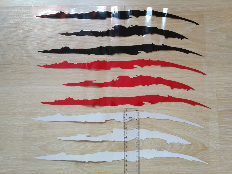 Наклейка на авто у вигляді Подряпини Когтем Чорна, Бе Київ - фото 6