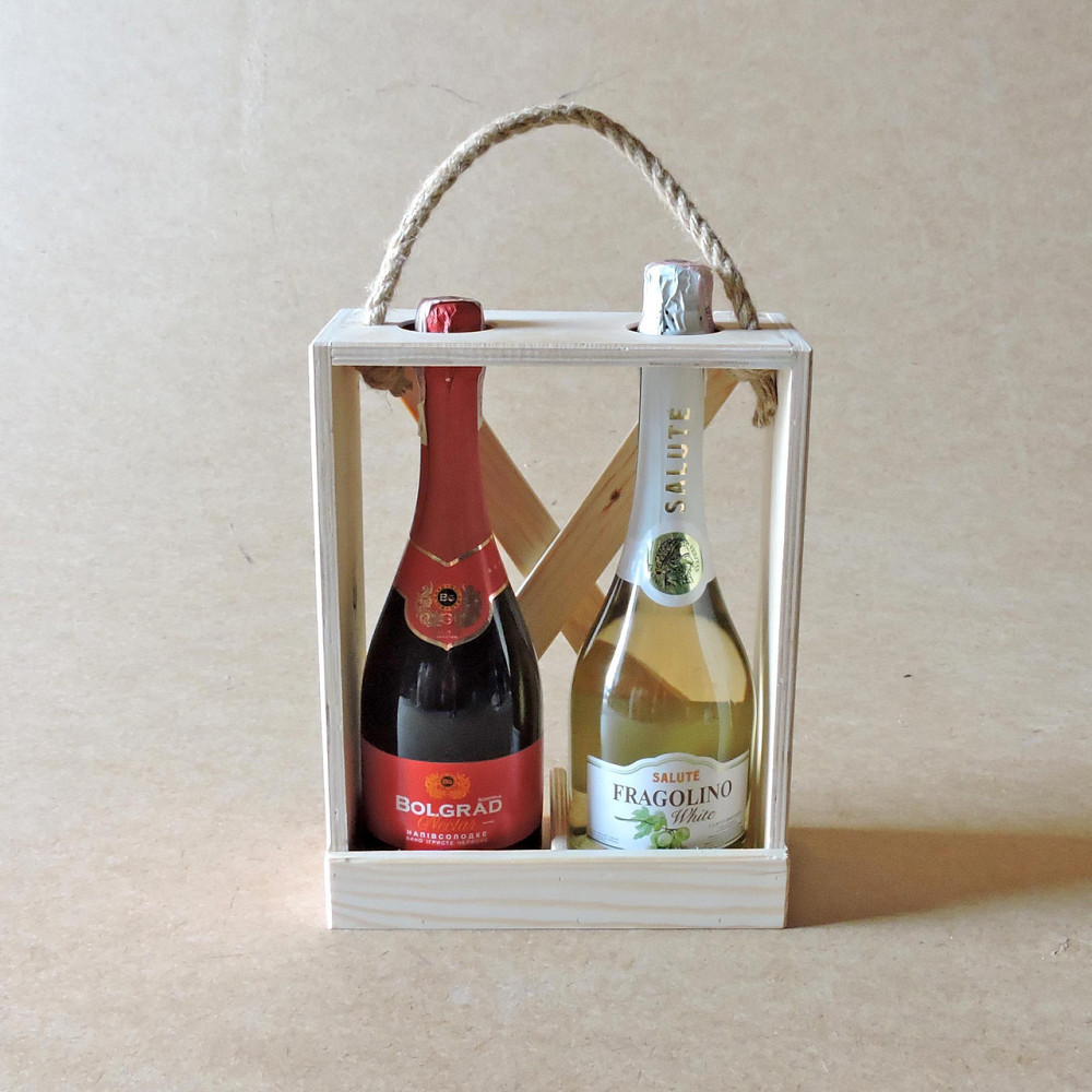 Подарочная коробка 