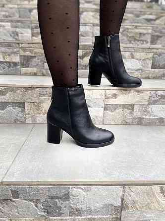 Жіночі черевики YDG-bellini чорні натуральна шкіра висота каблука 7см розмір 36 (2023) Коломия