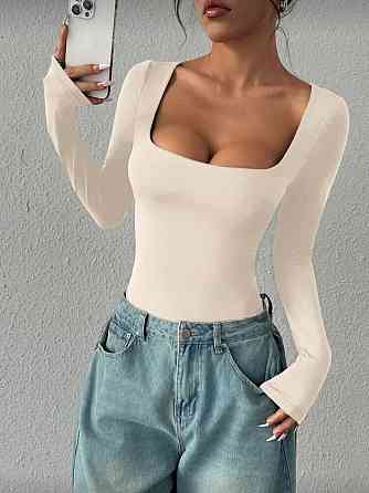 Жіночий базовий боді з квадратним вирізом мікродайвінг Молочний, 48/52 Одеса