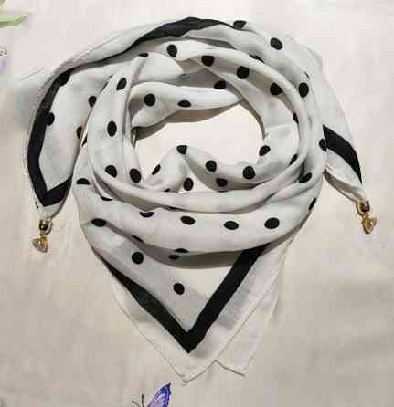 Шарф жіночий з магнітною застібкою Біло-чорний Сміла
