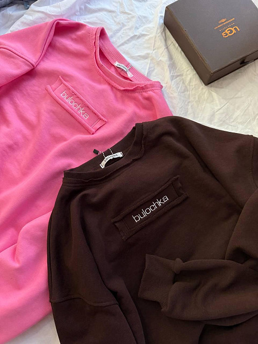 Женский оверсайз свитшот с надписью “Bulochka” турецкая петля Шоколад Одесса - изображение 4