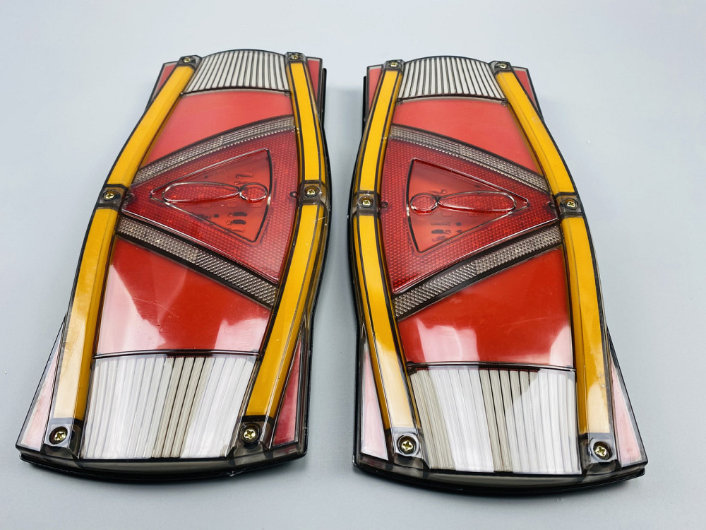 Задні світлодіодні ліхтарі зі стрілками для вантажівки, система освітлення для вантажівки, комбінована фара Мукачево - фото 10