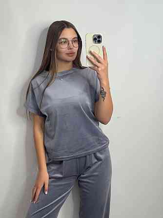 Пижама-комплект (футболка+шорти+штаны) из плюшевого велюра Серый S Харьков