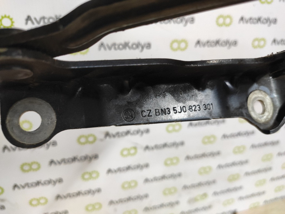 Петля капота ліва Skoda Fabia II 2007-2014 (5J0823301) Ковель - фото 3