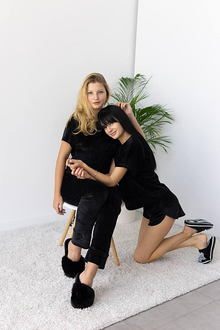 Пижама-комплект (футболка+шорти+штаны) из плюшевого велюра Черный L Харьков - изображение 6