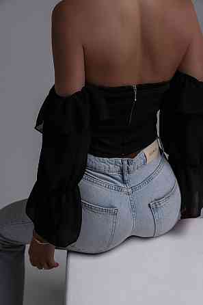 Женский романтичный топ с чашками декорирован пуговицами креп-дайвинг + креп-шифон Черный, 44/46 Одесса