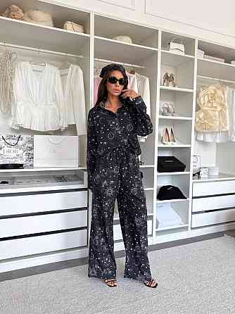 Жіночий трендовий костюм з банданою Awakening турецький софт принт Чорний, 42/44 Одеса