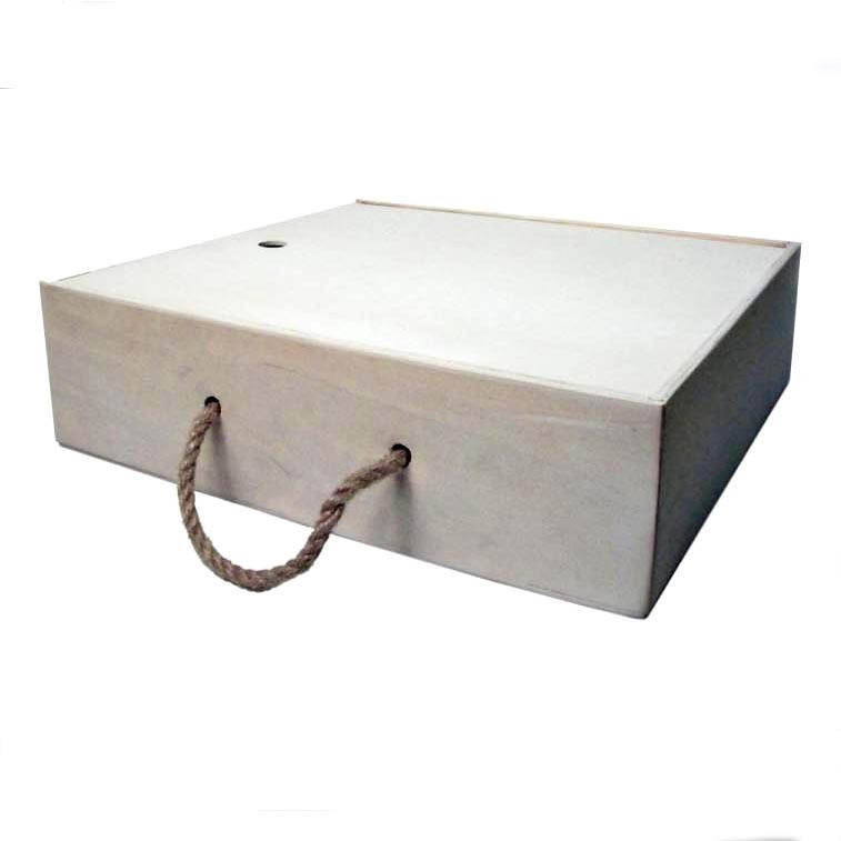 Подарочная коробка 