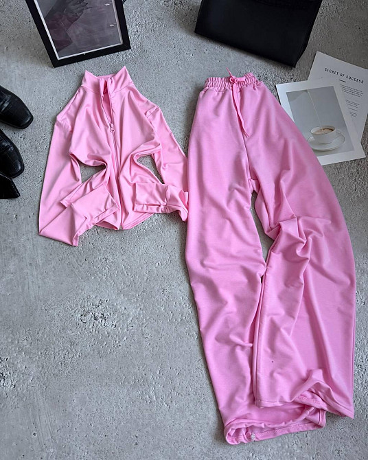 Жіночий стильний повсякденний костюм-двійка двонитка Барбі Одеса - фото 4