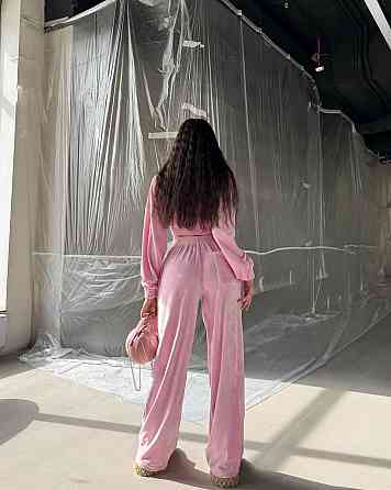 Женский стильный костюм двойка кофта с вышивкой и штаны велюр Одесса