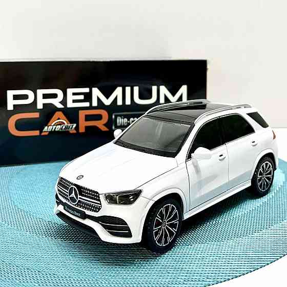 Машина Автосвіт Mercedes інерційна відчиняються двері 20,5 см 1:24 Біла (AP-2100) Чернігів