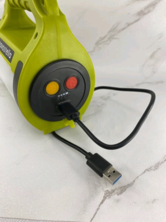 Б/В Переносний ручний ліхтар-прожектор акумуляторний NOVOSTELLA Rechargeable LED 500 метрів, 5 режимів Київ