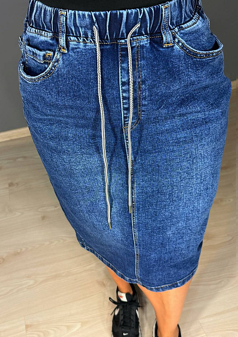 Юбка женская джинсовая ZJY 7031 большие размеры стрейчевая с разрезом на резинке синяя, синий, З8, 38, 105 см, 121 см Киев - изображение 10