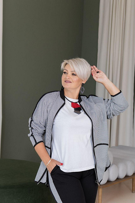 Жіночий стильний костюм-двійка з принтом трикотажний креп + костюмка 56/58 Одеса - фото 10