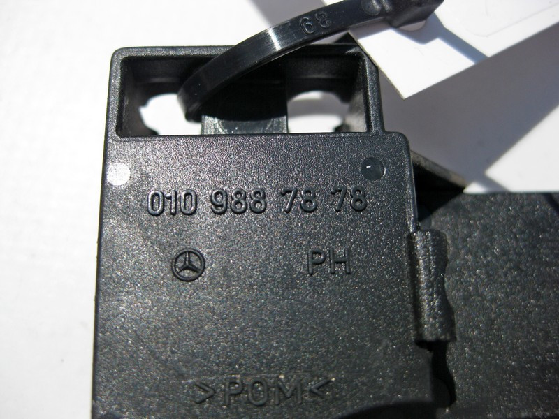 Mercedes-Benz  A0109887878 Скоба антенного розгалужувача S-Class W220 Одеса - фото 3