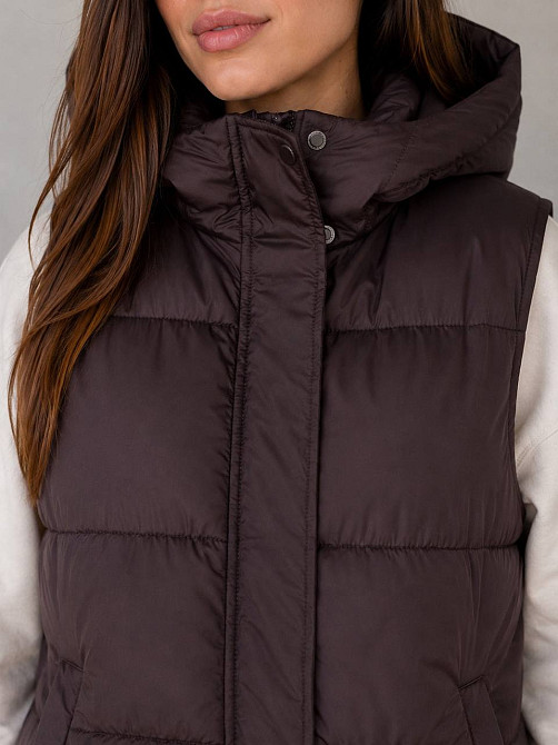 Жилетка женская Lady Yep 7015-2 с капюшоном средняя длина коричневая, коричневый, 42 Киев - изображение 5