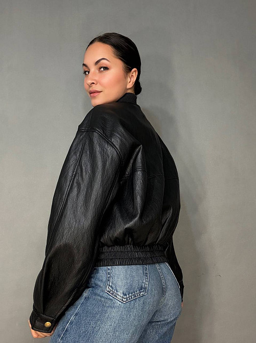 Куртка женская Lady Yep 10048 бомбер из экокожи оверсайз черная, черный, S Киев - изображение 6