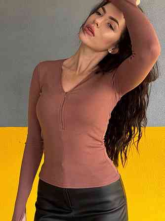 Жіночий стильний базовий лонгслів трикотаж Джерсі Одеса