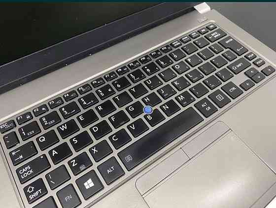 Ноутбук: Toshiba Portege Z30( i5-4200u) 8/128Gb. Киев